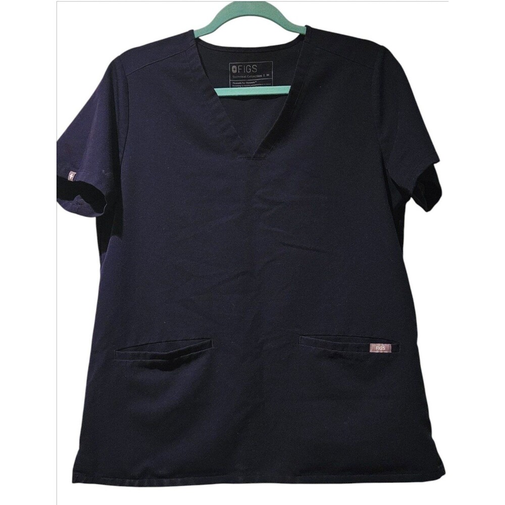 FIGS Women's M Casma three pocket Scrub Top